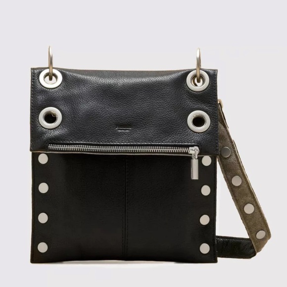Hammett Montana Reversible Black Pewter & Brushed Silver Crossbody - Picture 4 of 10